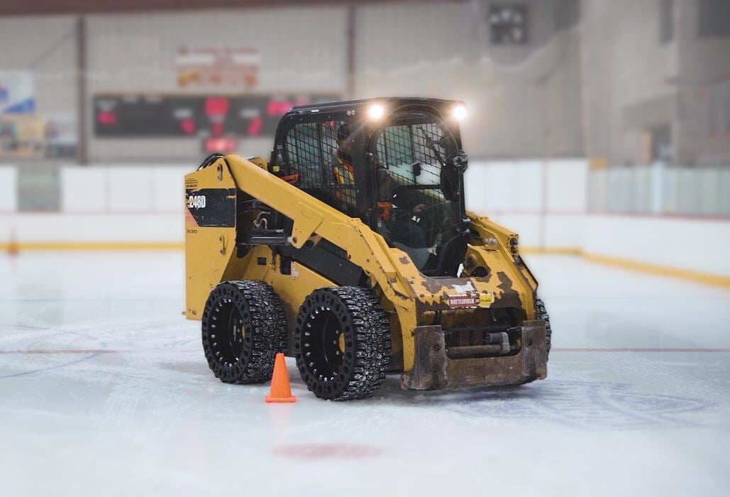 EWRS-SNOW skid steer tire