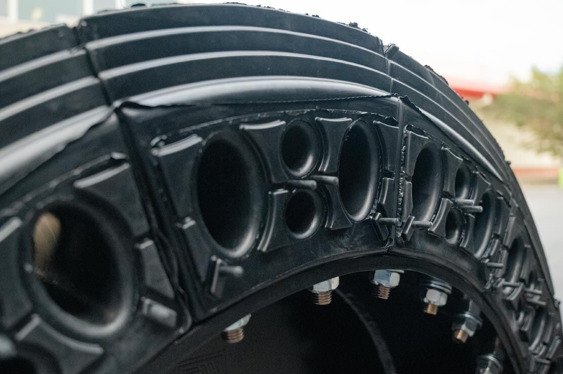 Solid smooth Wheel Loader Tires